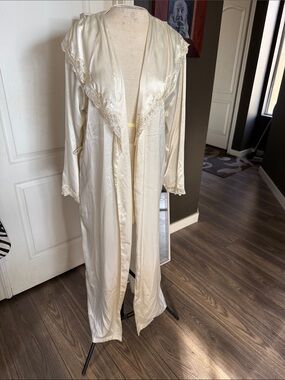 Vintage Victoria secret Ivory Satin bridal Long Robe with Lace Trim